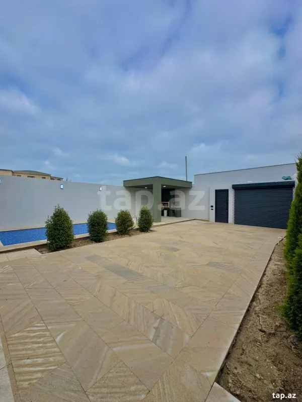 Satılır 4 otaqlı həyət evi