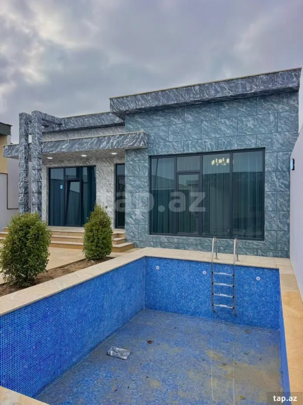 Satılır 4 otaqlı həyət evi