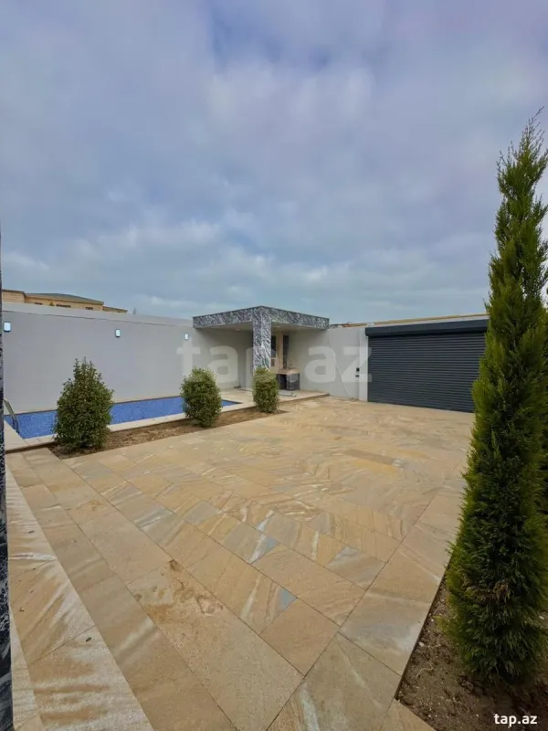 Satılır 4 otaqlı həyət evi