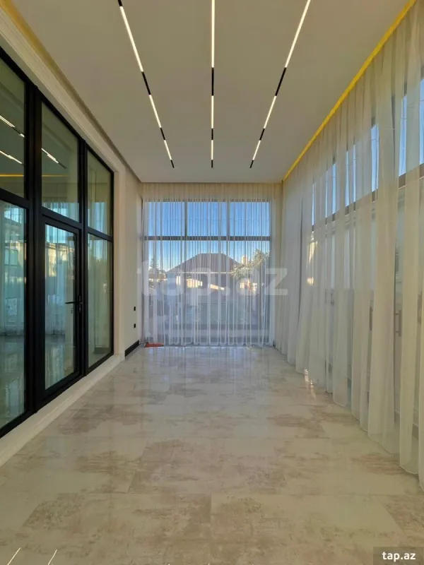 Satılır 5 otaqlı həyət evi