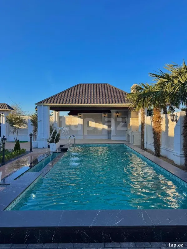 Satılır 5 otaqlı həyət evi