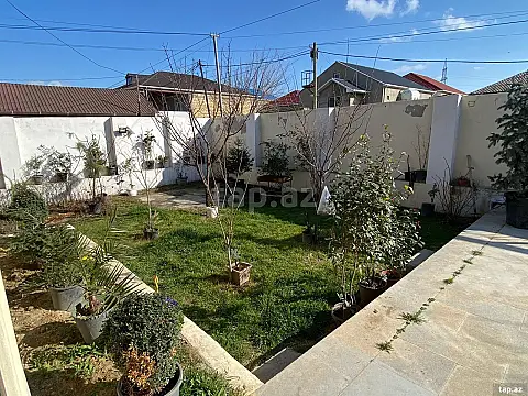 Satılır 4 otaqlı həyət evi