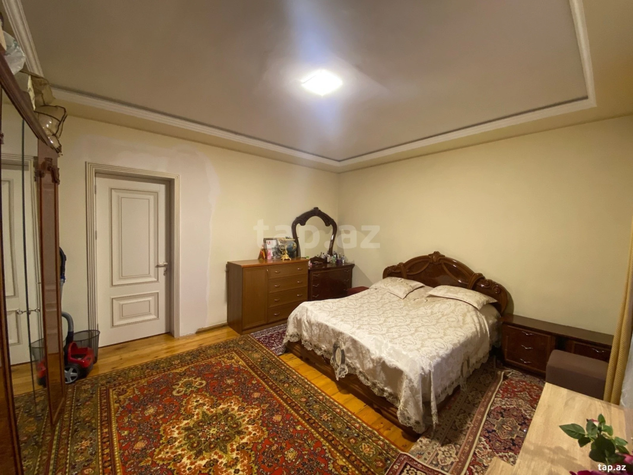 Satılır 3 otaqlı həyət evi