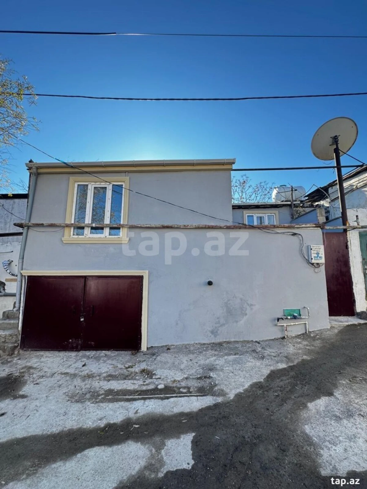 Satılır 4 otaqlı həyət evi