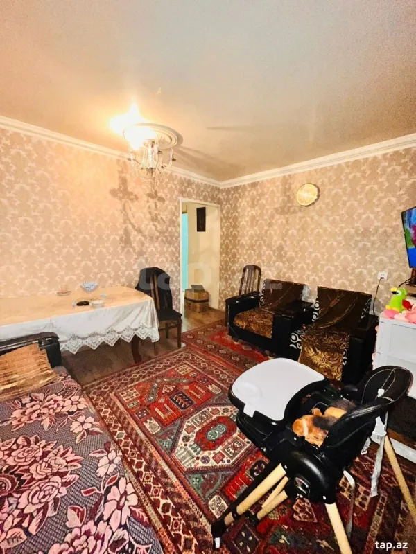 Satılır 3 otaqlı mənzil 45 m²
