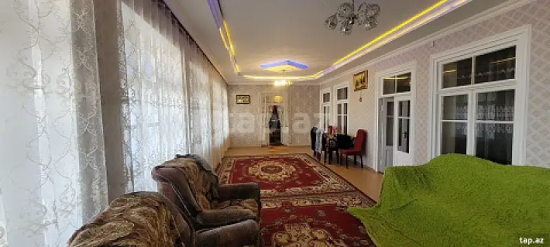 Satılır 5 otaqlı həyət evi 125 m²