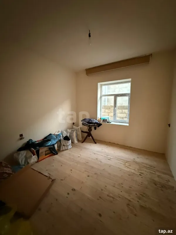 Satılır 3 otaqlı həyət evi