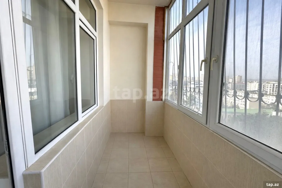 Satılır 3 otaqlı yeni tikili 125 m²