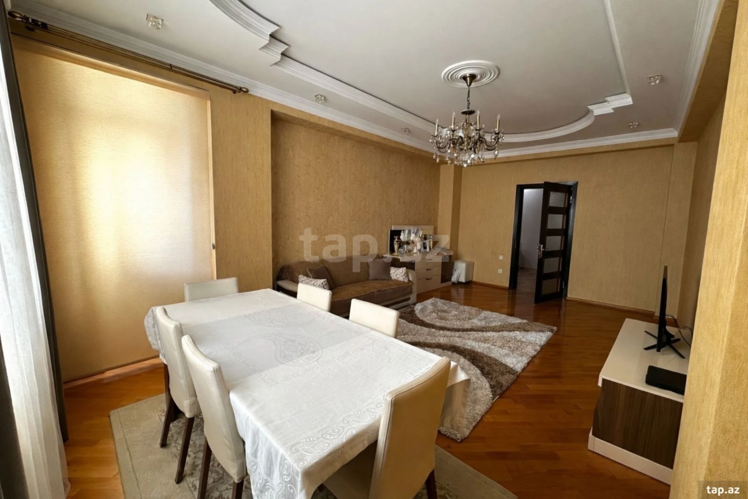 Satılır 3 otaqlı yeni tikili 125 m²