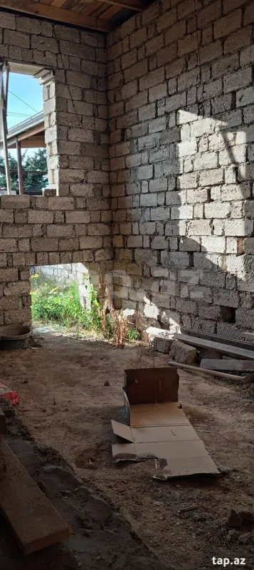 Satılır 3 otaqlı həyət evi