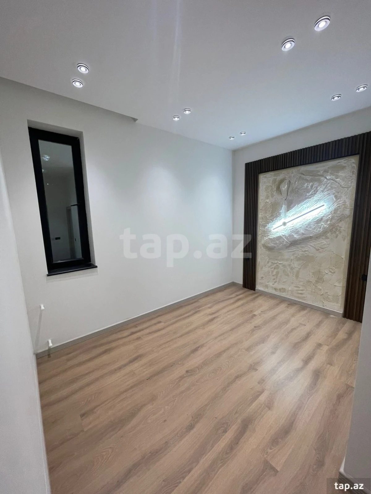 Satılır 5 otaqlı həyət evi