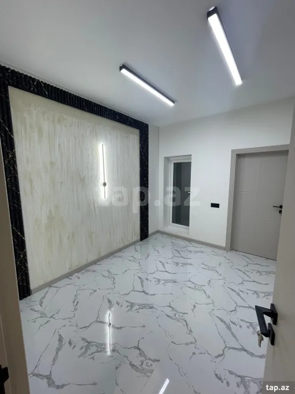 Satılır 5 otaqlı həyət evi