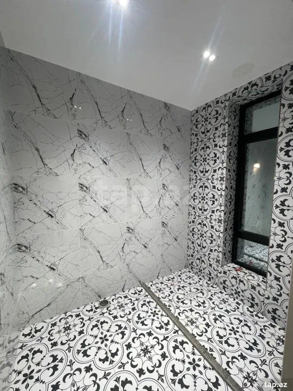 Satılır 5 otaqlı həyət evi