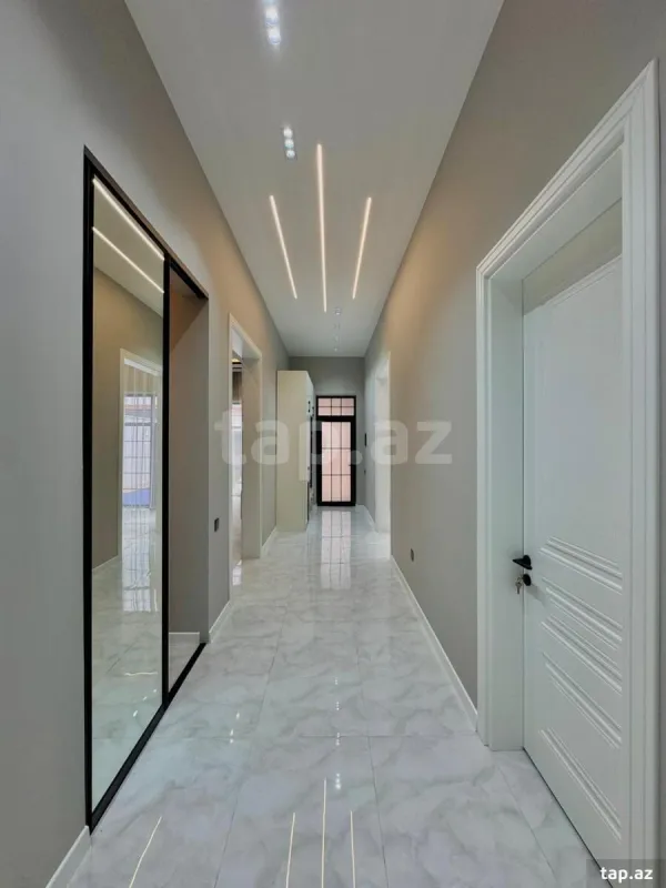 Satılır 4 otaqlı həyət evi