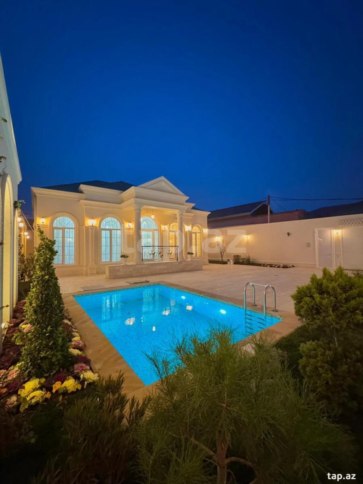 Satılır 4 otaqlı həyət evi