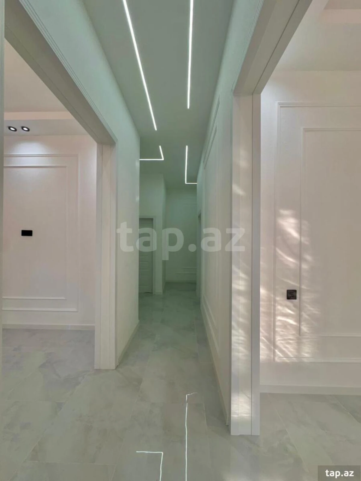 Satılır 4 otaqlı həyət evi