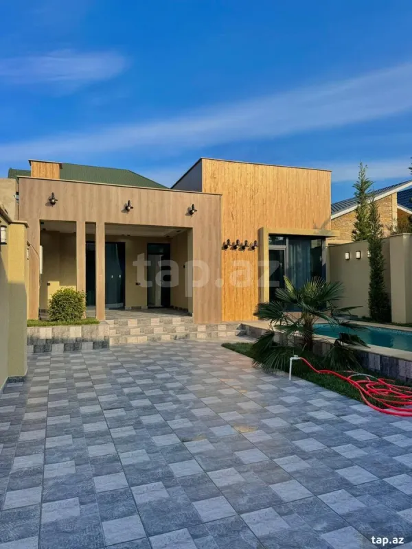 Satılır 4 otaqlı həyət evi