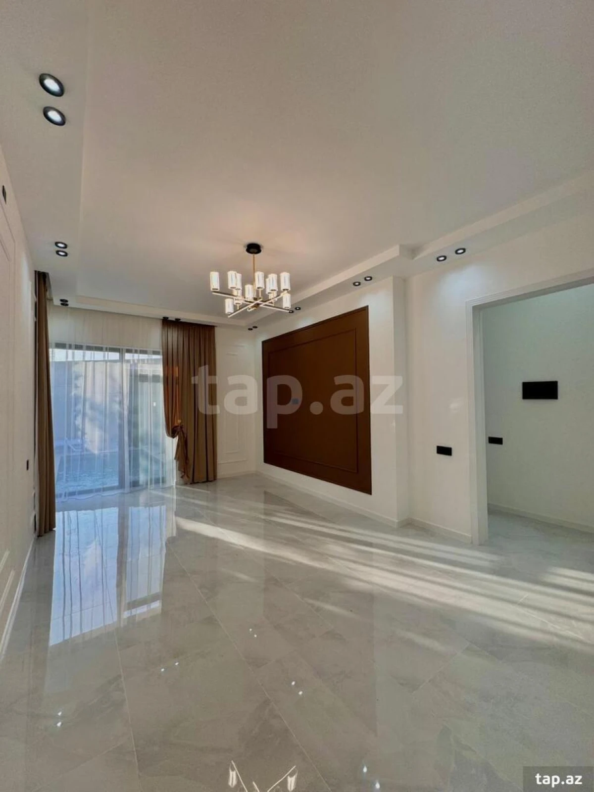 Satılır 4 otaqlı həyət evi