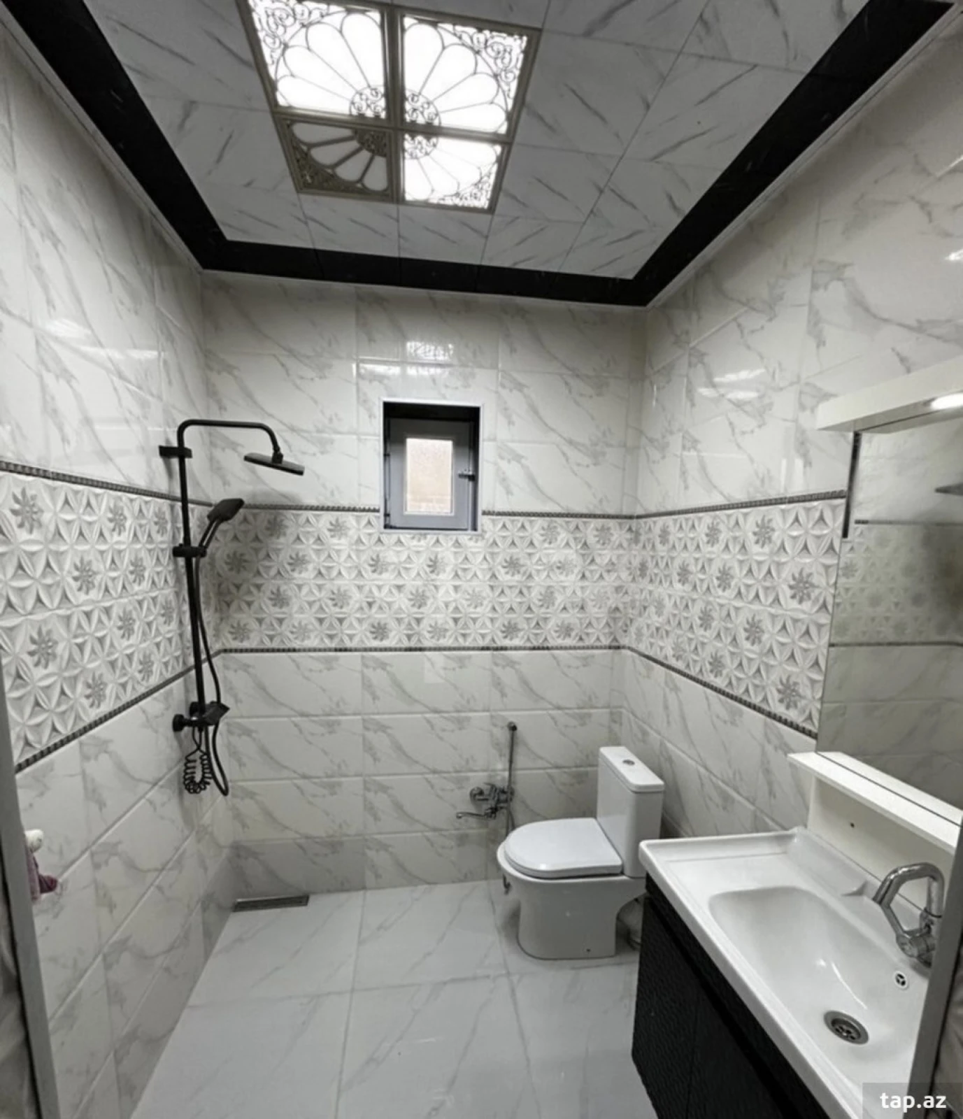 Satılır 4 otaqlı həyət evi 100 m²