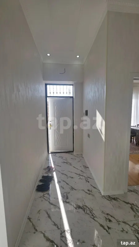 Satılır 4 otaqlı həyət evi 102 m²