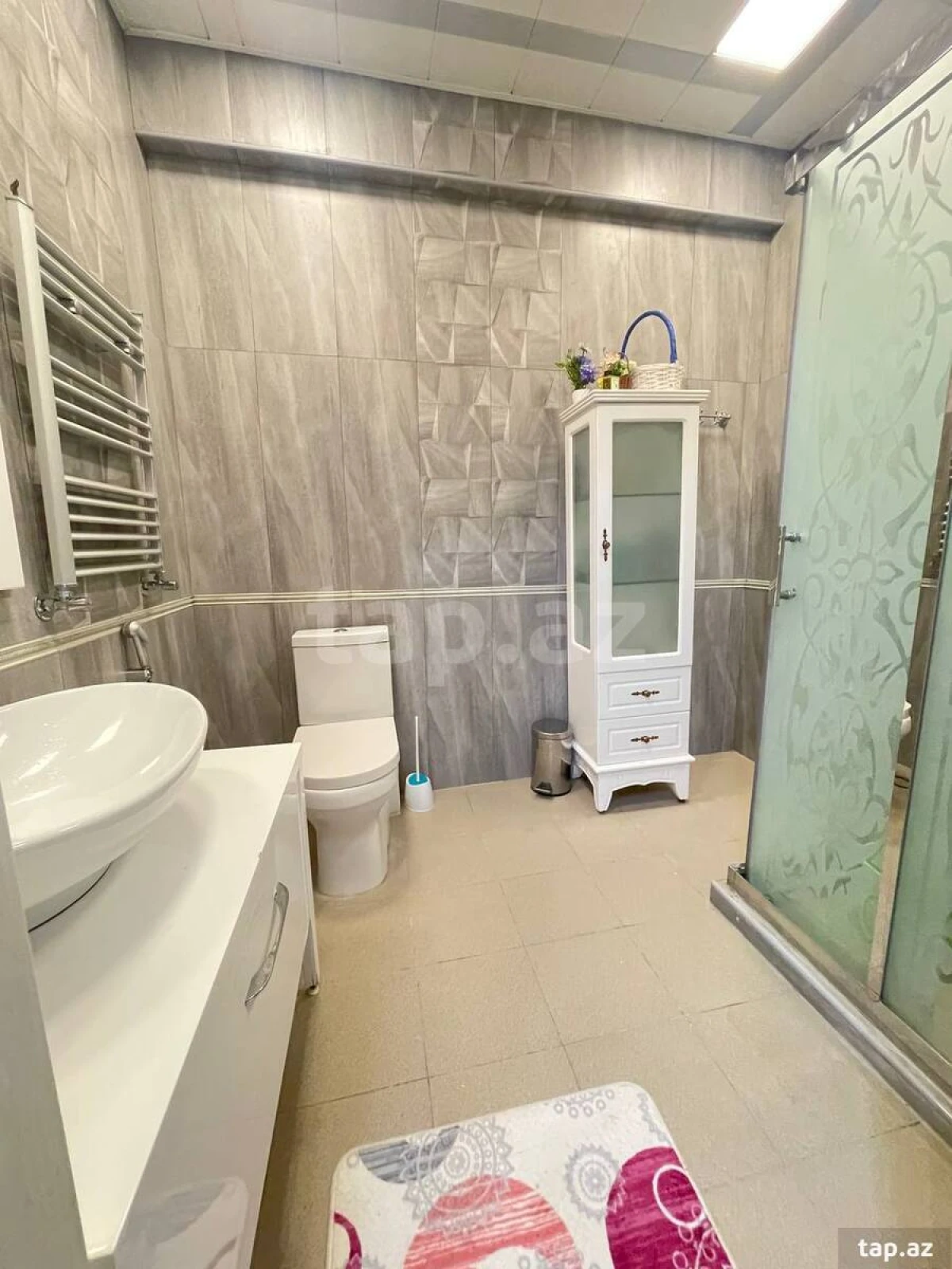 Satılır 3 otaqlı yeni tikili 140 m²