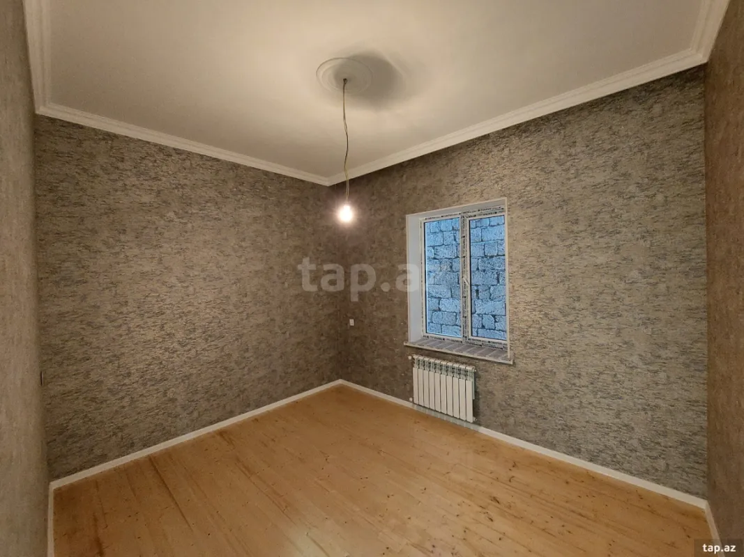 Satılır 4 otaqlı həyət evi