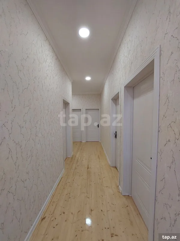 Satılır 4 otaqlı həyət evi