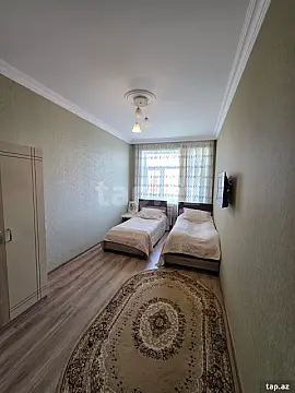 Satılır 6 otaqlı mənzil 105 m²