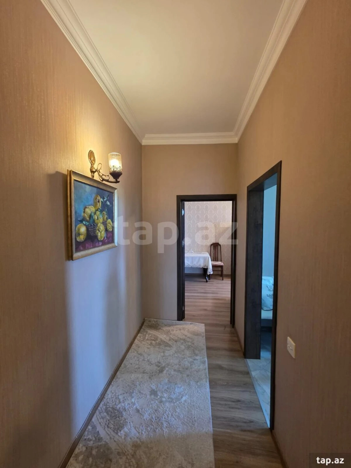 Satılır 6 otaqlı mənzil 105 m²