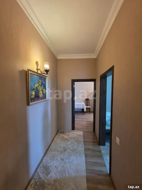 Satılır 6 otaqlı mənzil 105 m²