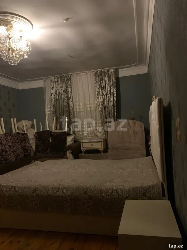 Satılır 5 otaqlı həyət evi