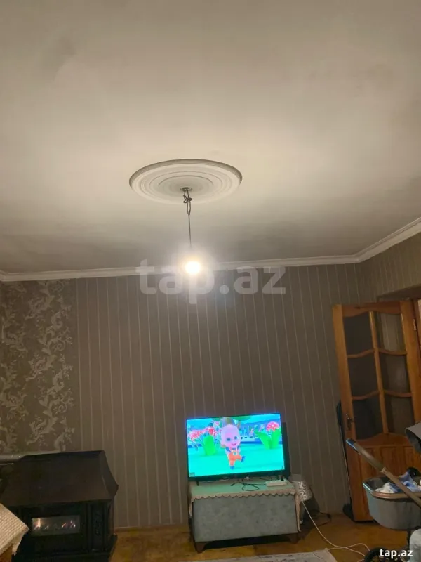 Satılır 5 otaqlı həyət evi