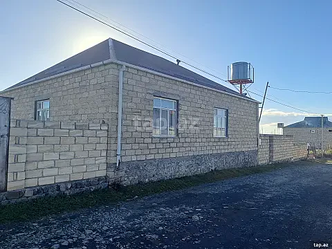 Satılır 3 otaqlı həyət evi 110 m² — Zaqatala 3 otaq 110.00 m²