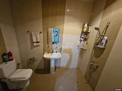 Satılır 1 otaqlı yeni tikili 61 m²