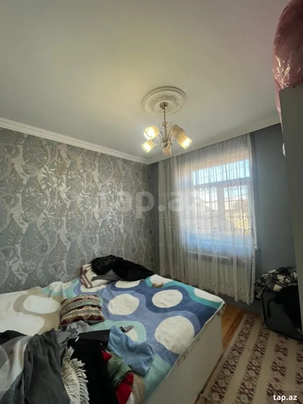 Satılır 3 otaqlı həyət evi