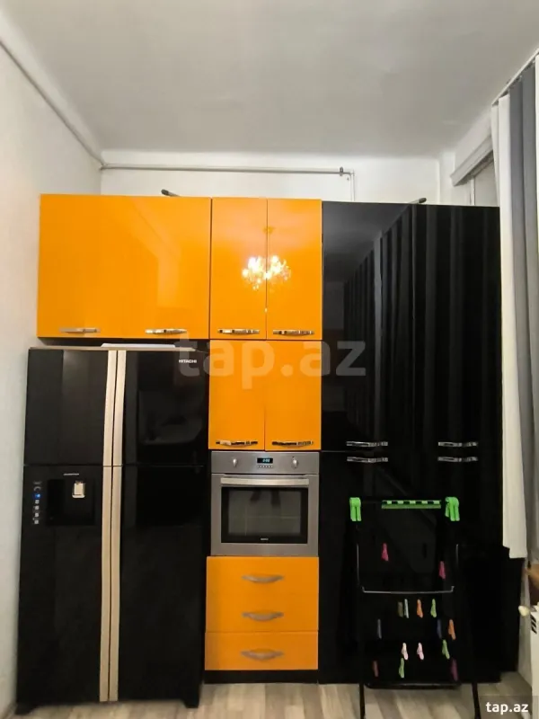 Kirayə verilir 3 otaqlı yeni tikili 127 m²