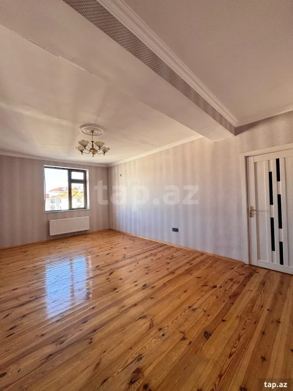 Satılır 4 otaqlı yeni tikili 101 m²
