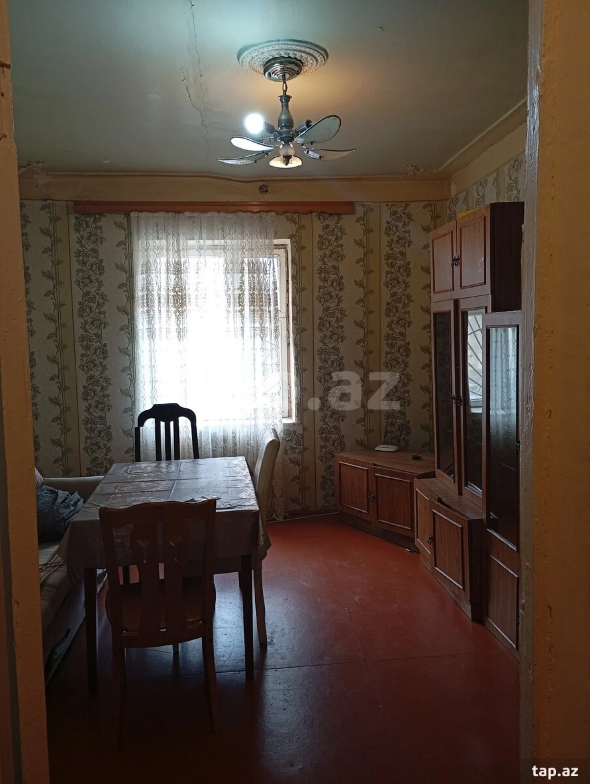 Satılır 2 otaqlı mənzil 56 m²