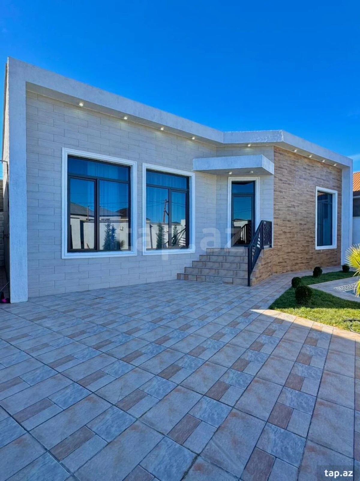 Satılır 3 otaqlı həyət evi