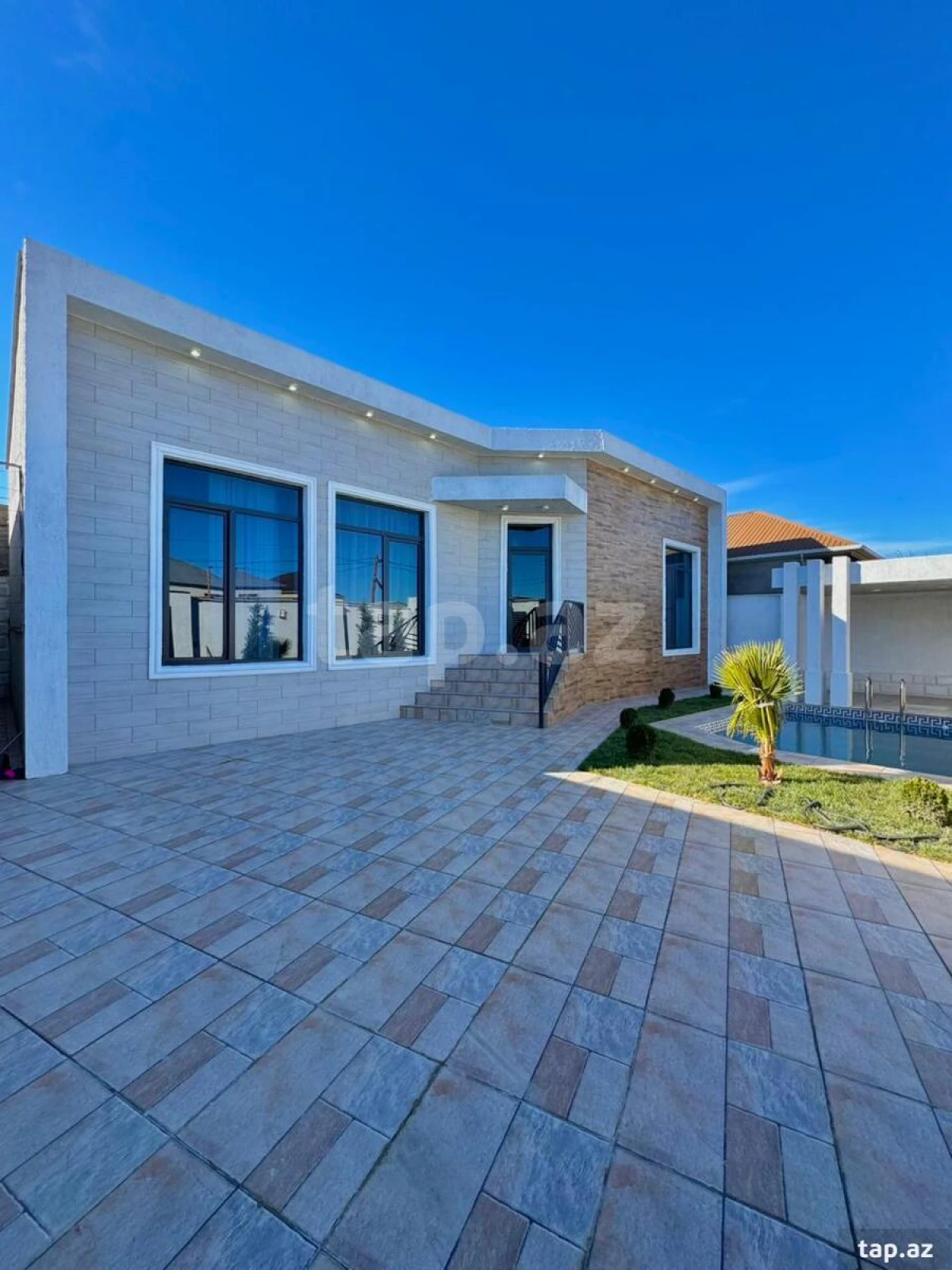 Satılır 3 otaqlı həyət evi