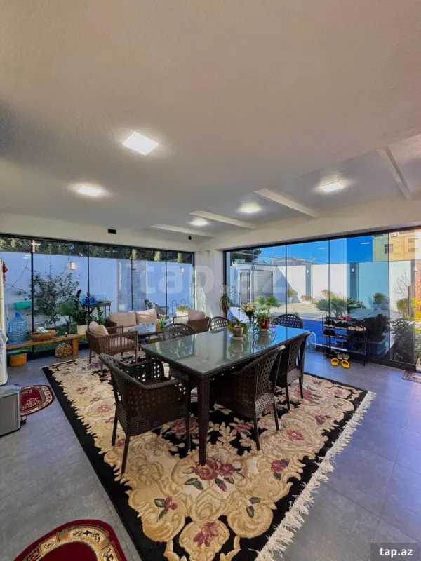 Satılır 4 otaqlı həyət evi