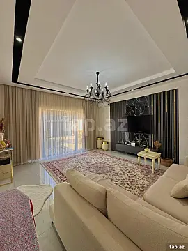 Satılır 4 otaqlı həyət evi