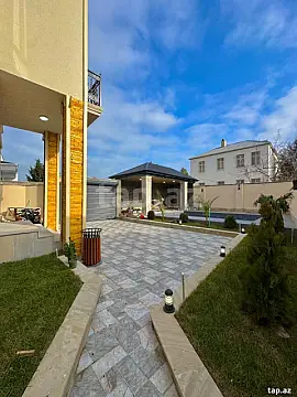 Satılır 4 otaqlı həyət evi