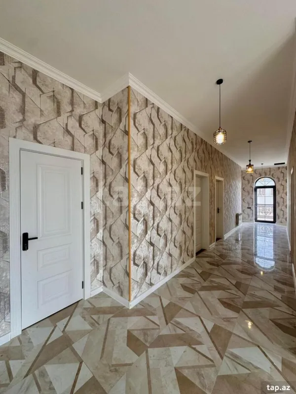 Satılır 4 otaqlı həyət evi