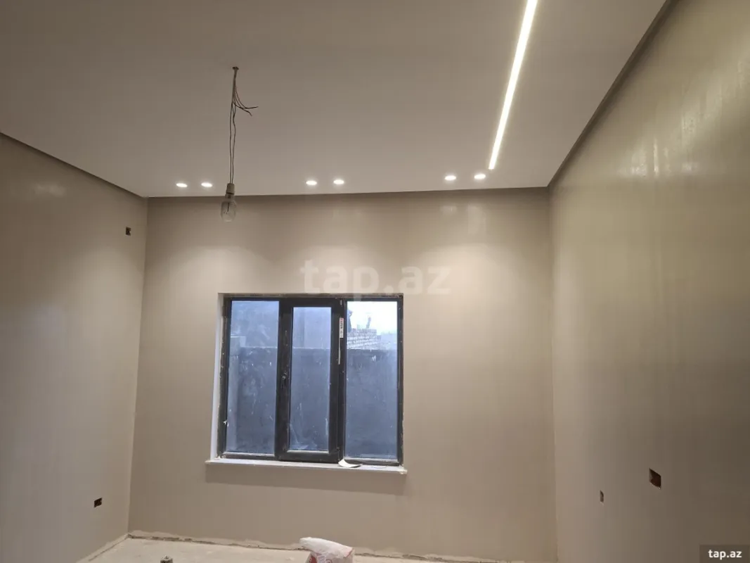 Satılır 3 otaqlı həyət evi 100 m²