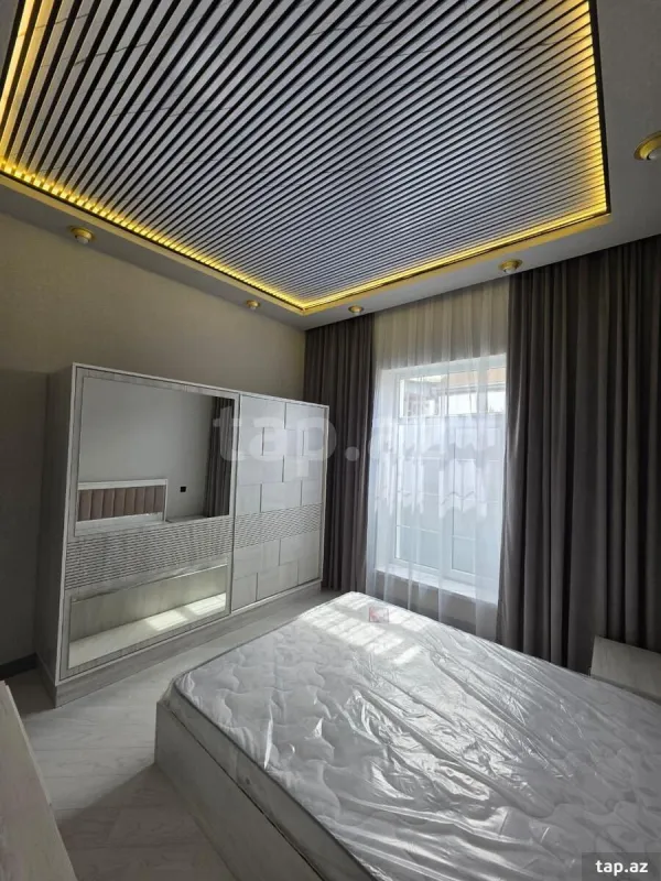 Satılır 4 otaqlı həyət evi