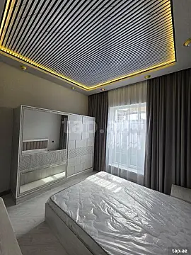 Satılır 4 otaqlı həyət evi