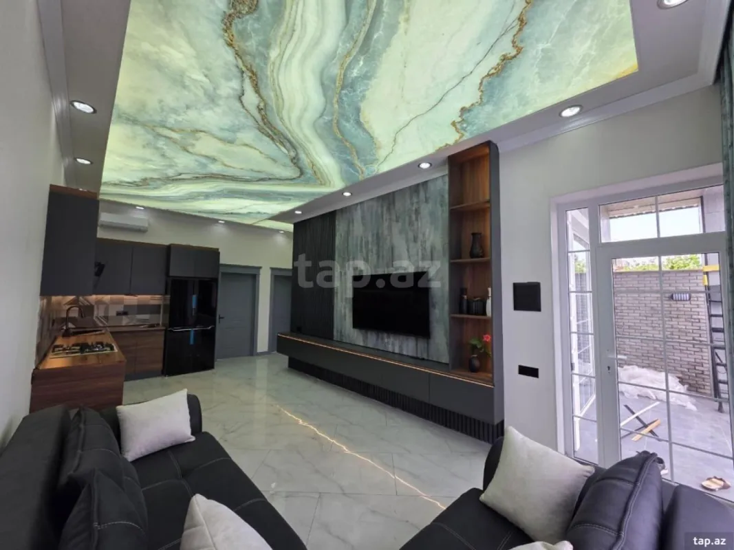 Satılır 4 otaqlı həyət evi