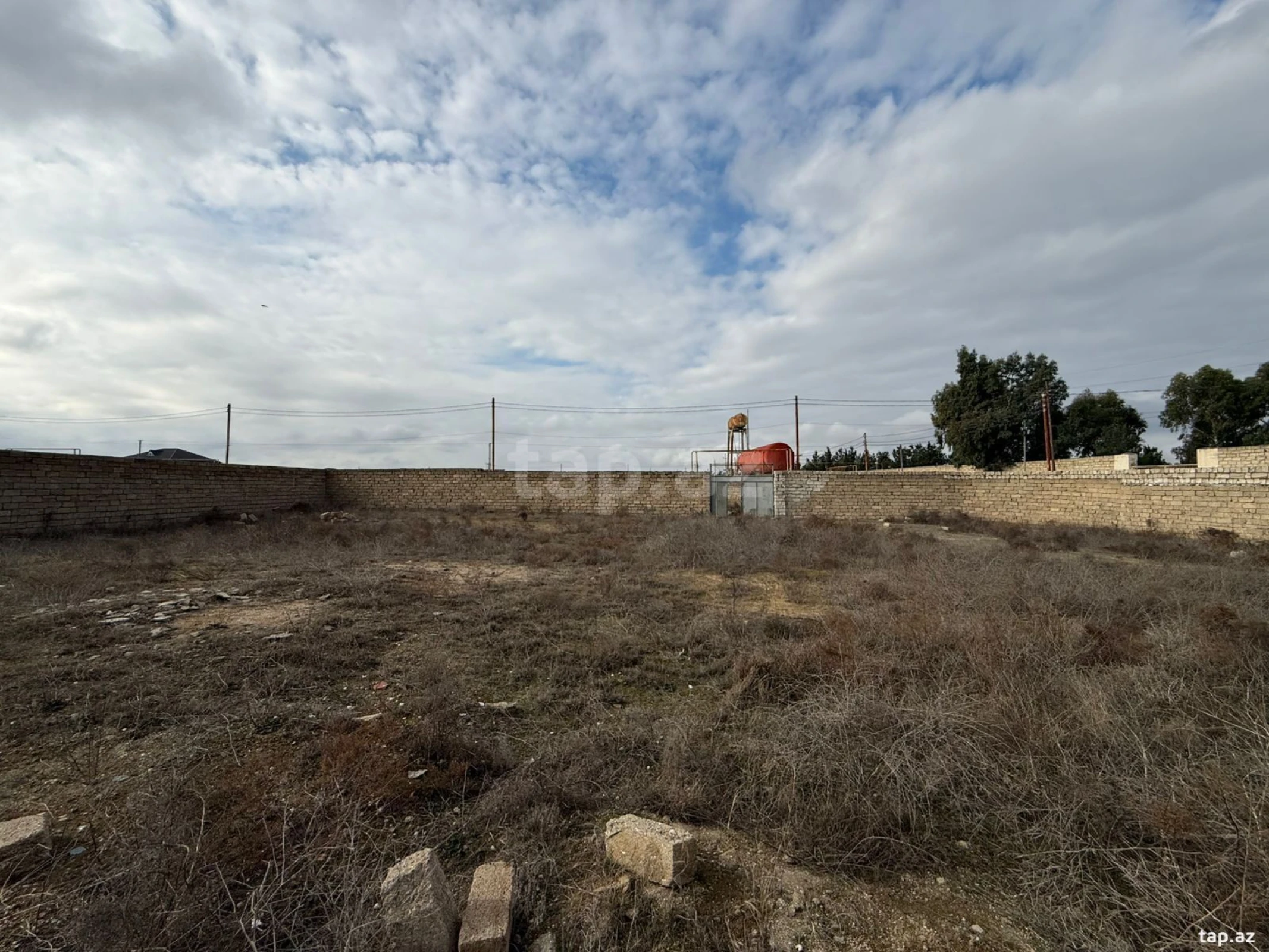 Satılır torpaq sahəsi