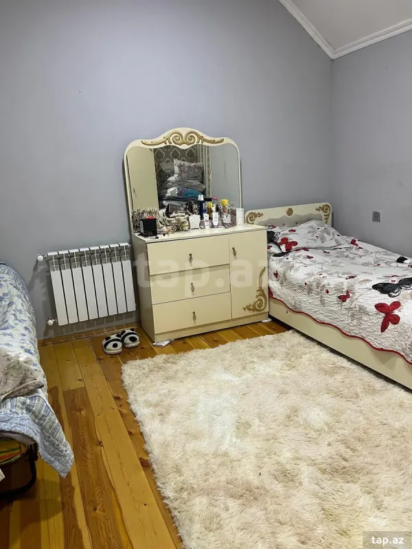 Satılır 3 otaqlı həyət evi